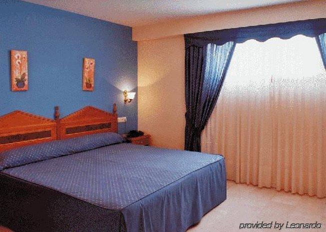 Hotel Tocina Business Альболоте Номер фото