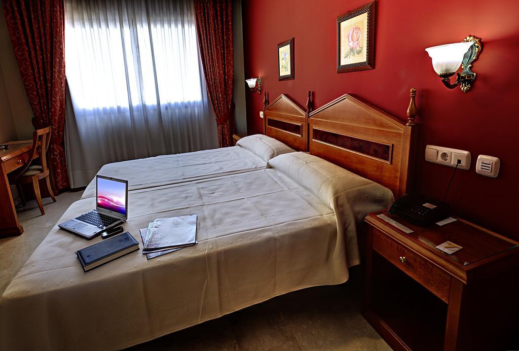Hotel Tocina Business Альболоте Номер фото